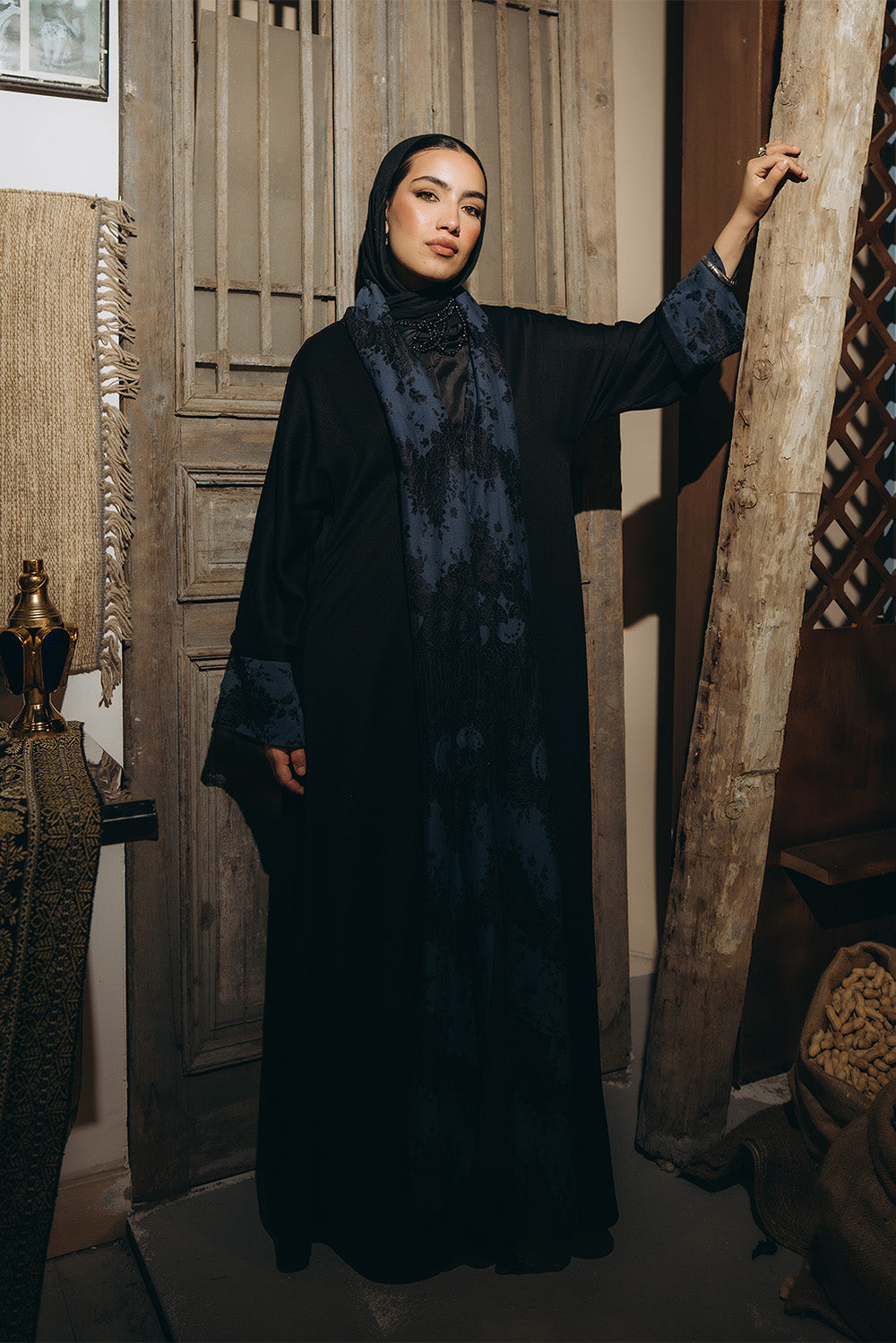 Lacè Abaya