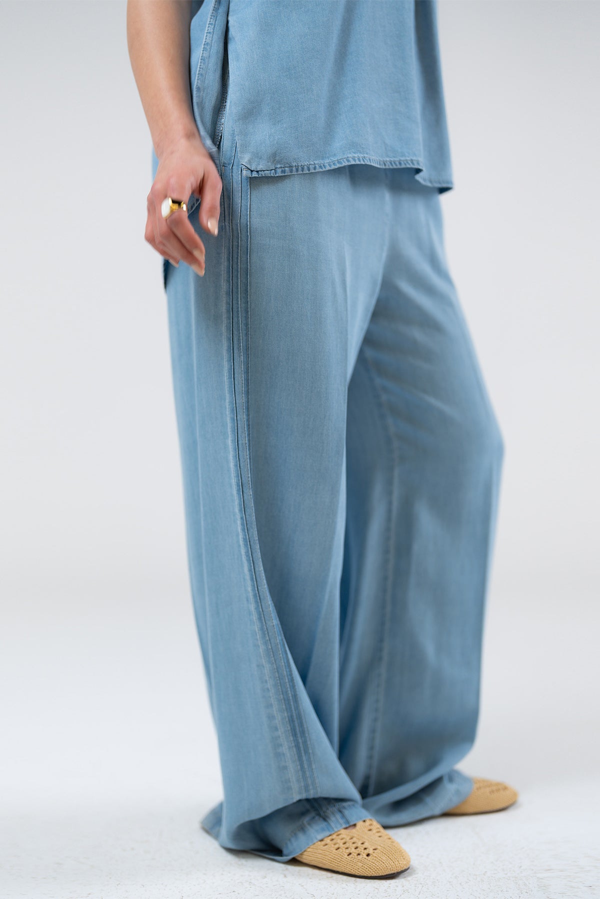 Wide-Leg Pants