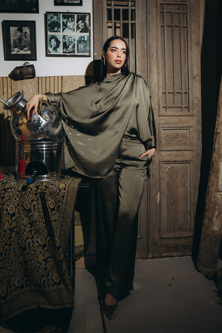 Wide-Leg Trousers