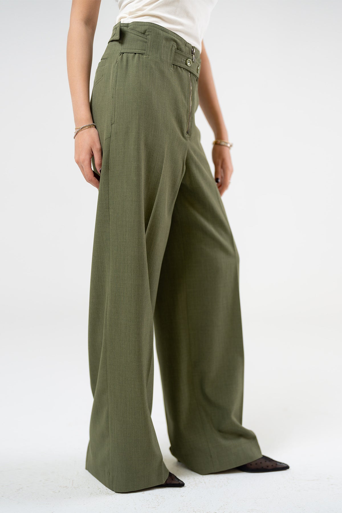 Wide-Leg Trousers