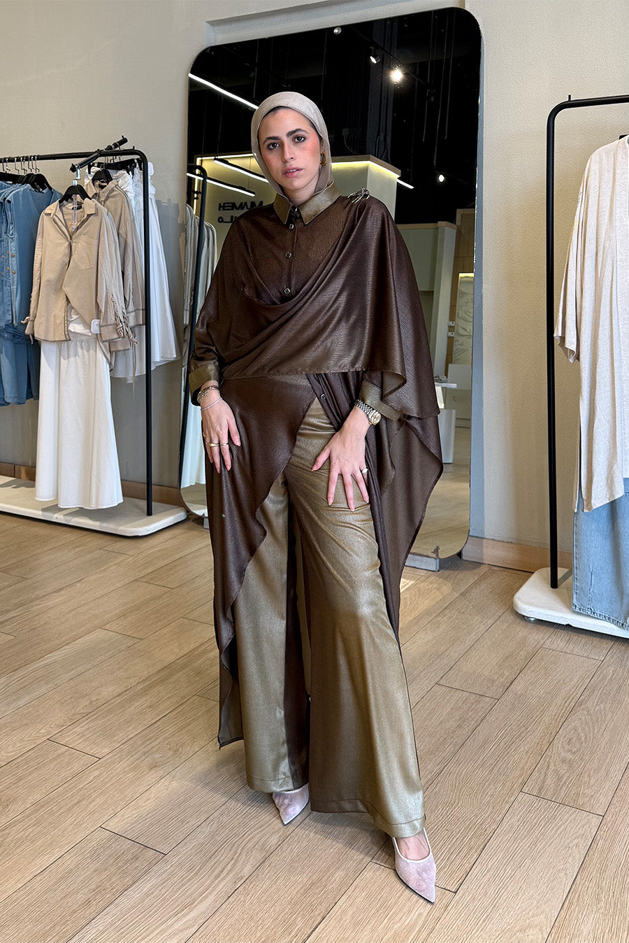 Classic Wide-Leg Pants