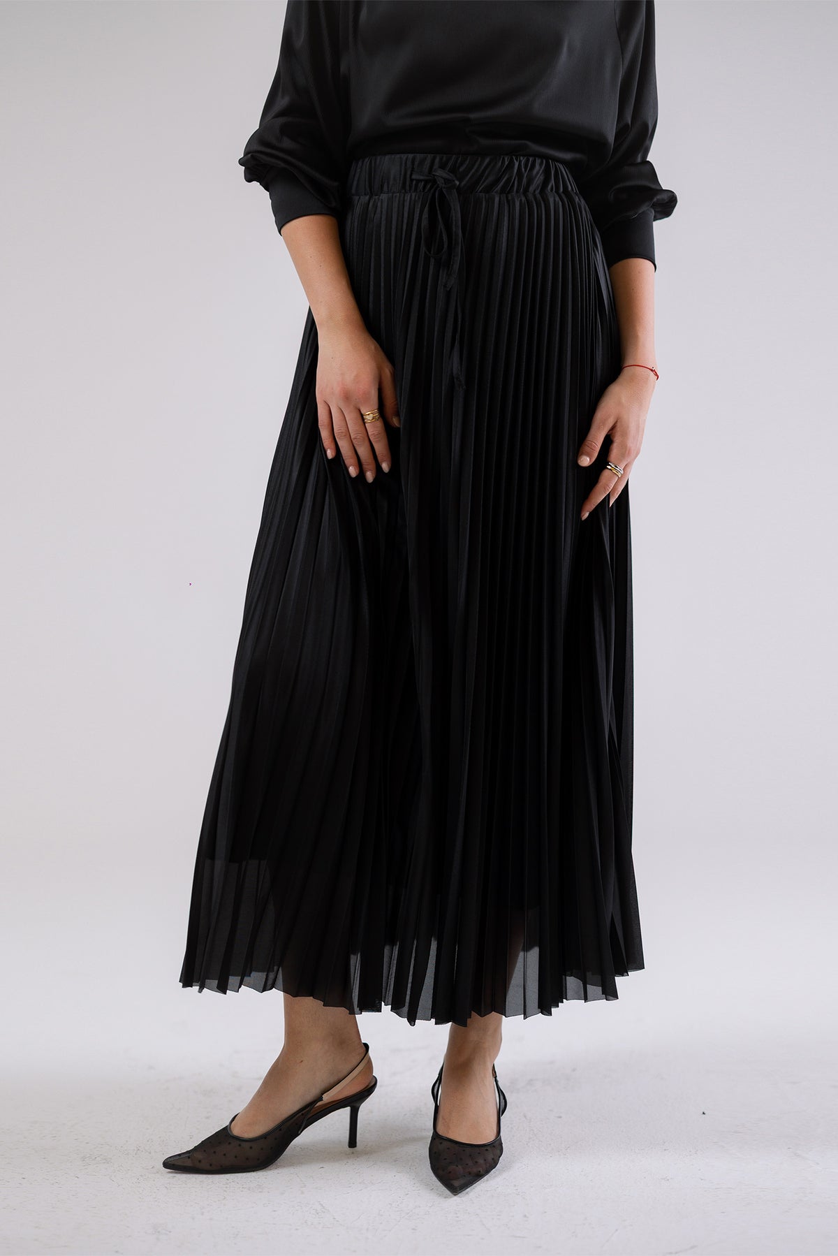 Soft Pleats Skirt