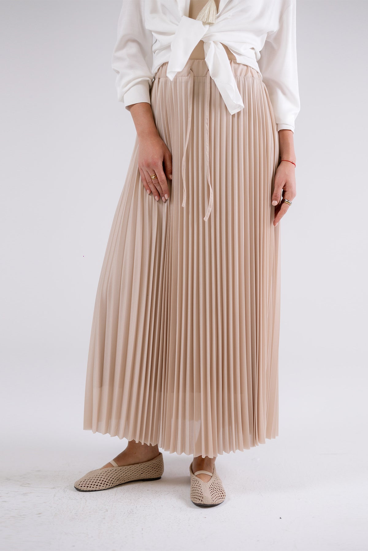Soft Pleats Skirt