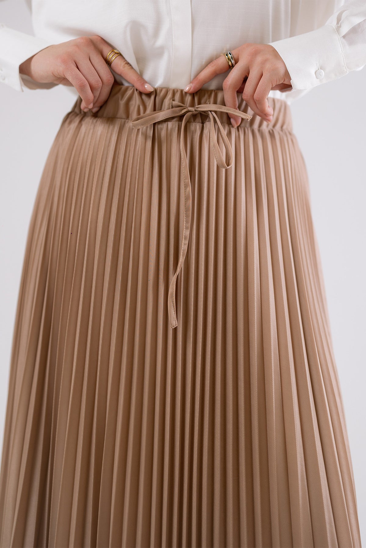 Soft Pleats Skirt