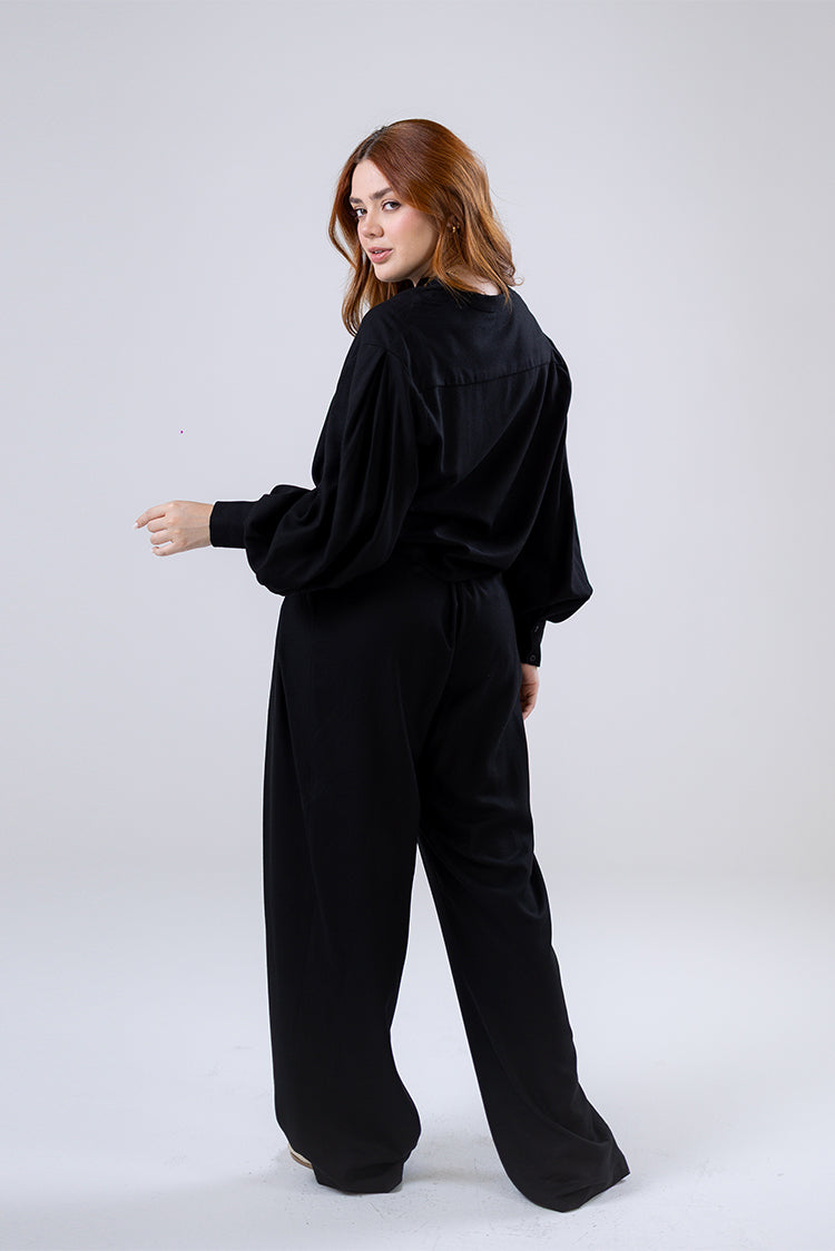 Relaxed Wide-Leg Pants