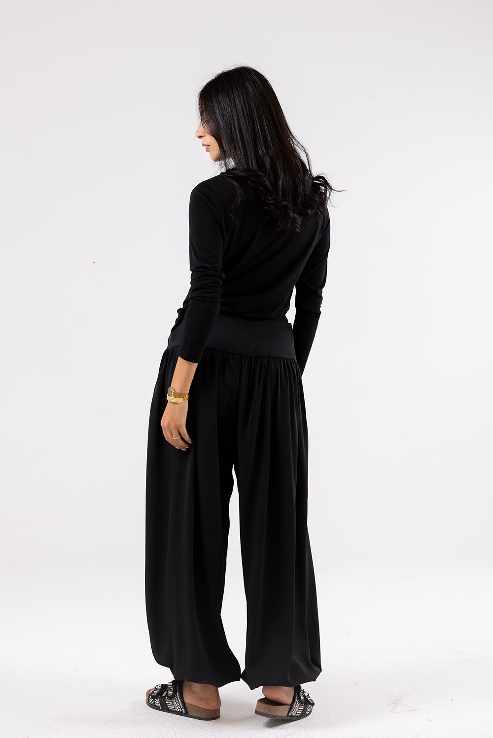 The Wide-Leg Harem Trousers