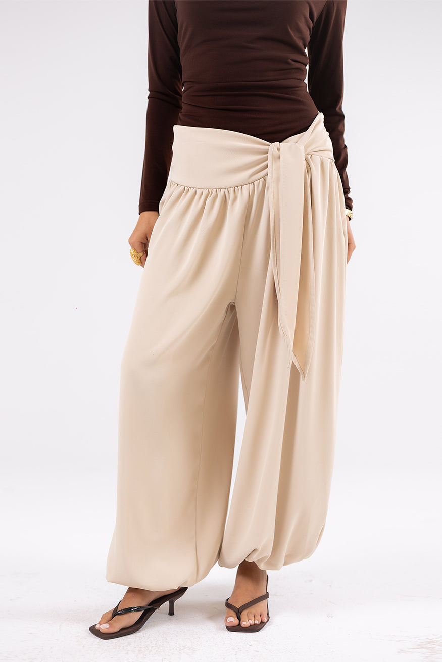 The Wide-Leg Harem Trousers